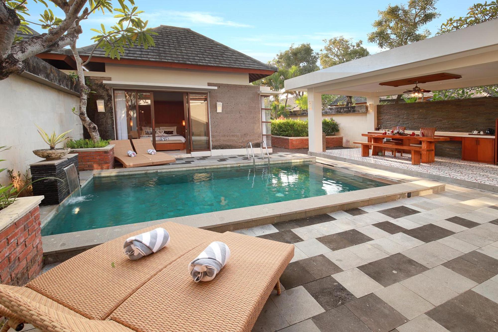 Lumbini Luxury Villas And Spa Jimbaran Exterior foto